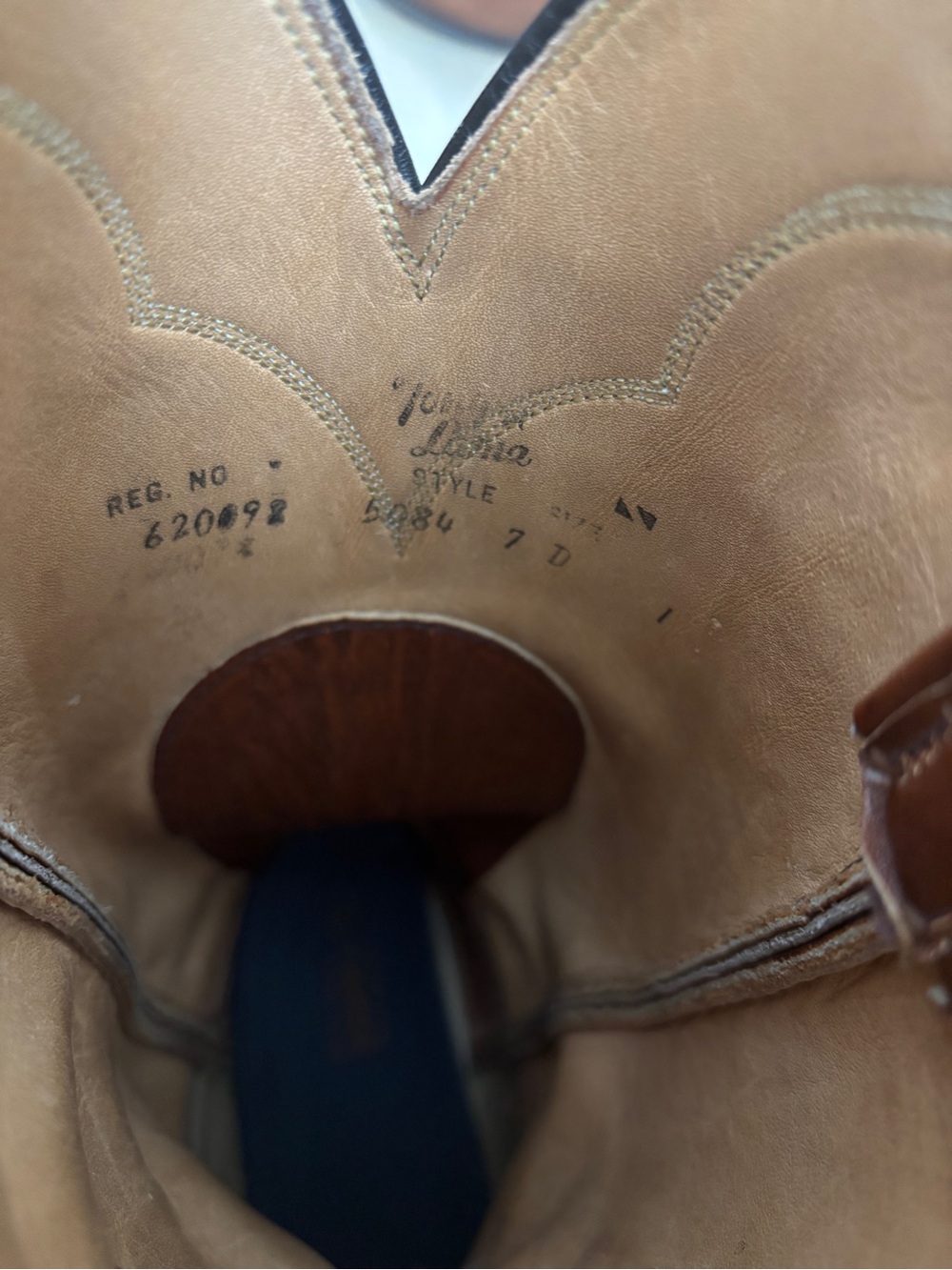 Tony Lama Boots Tan Leather Western Cowboy Boots - Picture 4 of 5